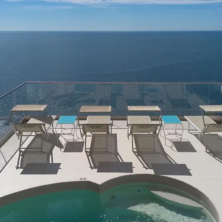 Eden Roc