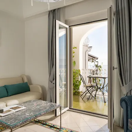 Eden Roc Otel 4*